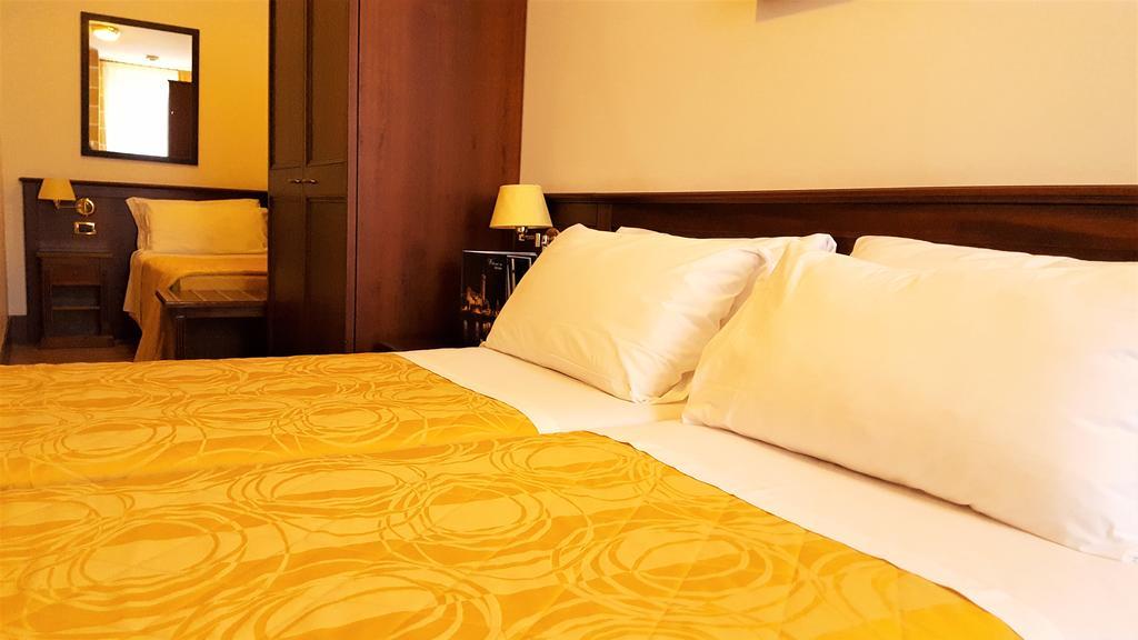 Hotel Aurora Verona Ngoại thất bức ảnh